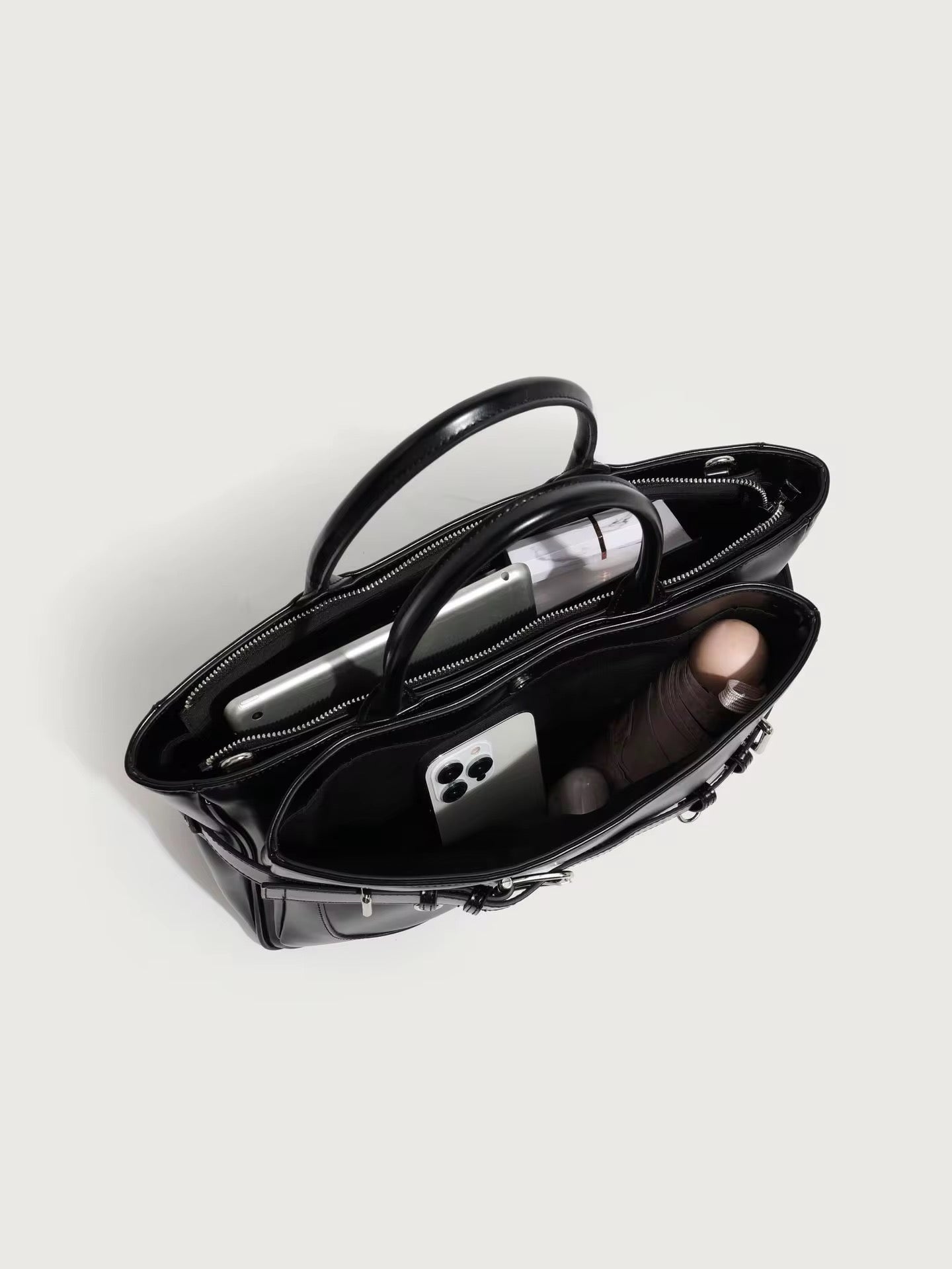 Borsa CASSANDRA